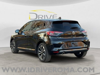 Renault Clio 1.0 tce Techno 90cv (6)