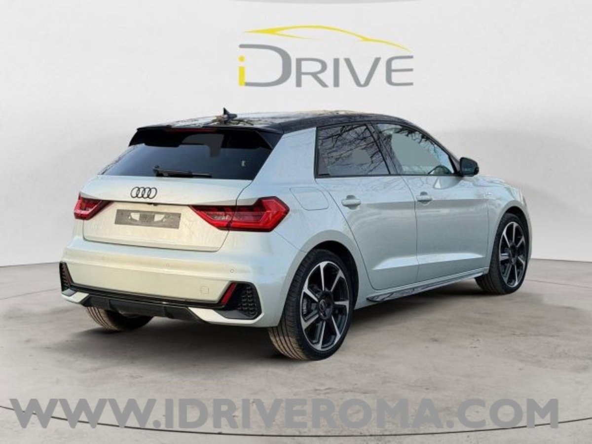 Audi A1 Sportback 30 1.0 tfsi S Line Edition 116cv s-tronic (4)