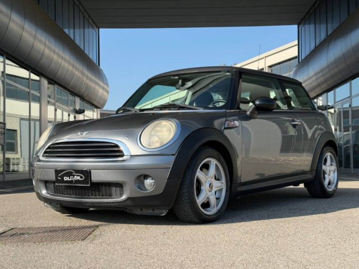MINI Mini 1.4 16V One (55kW) (3)