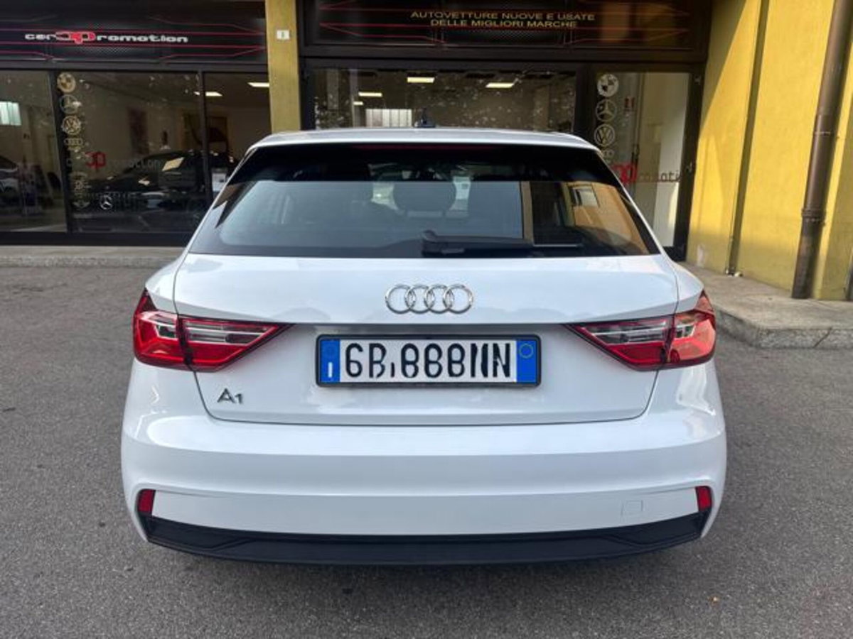 Audi A1 Sportback Sportback 25 1.0 tfsi Business (4)