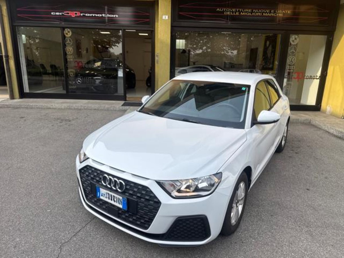 Audi A1 Sportback Sportback 25 1.0 tfsi Business (6)