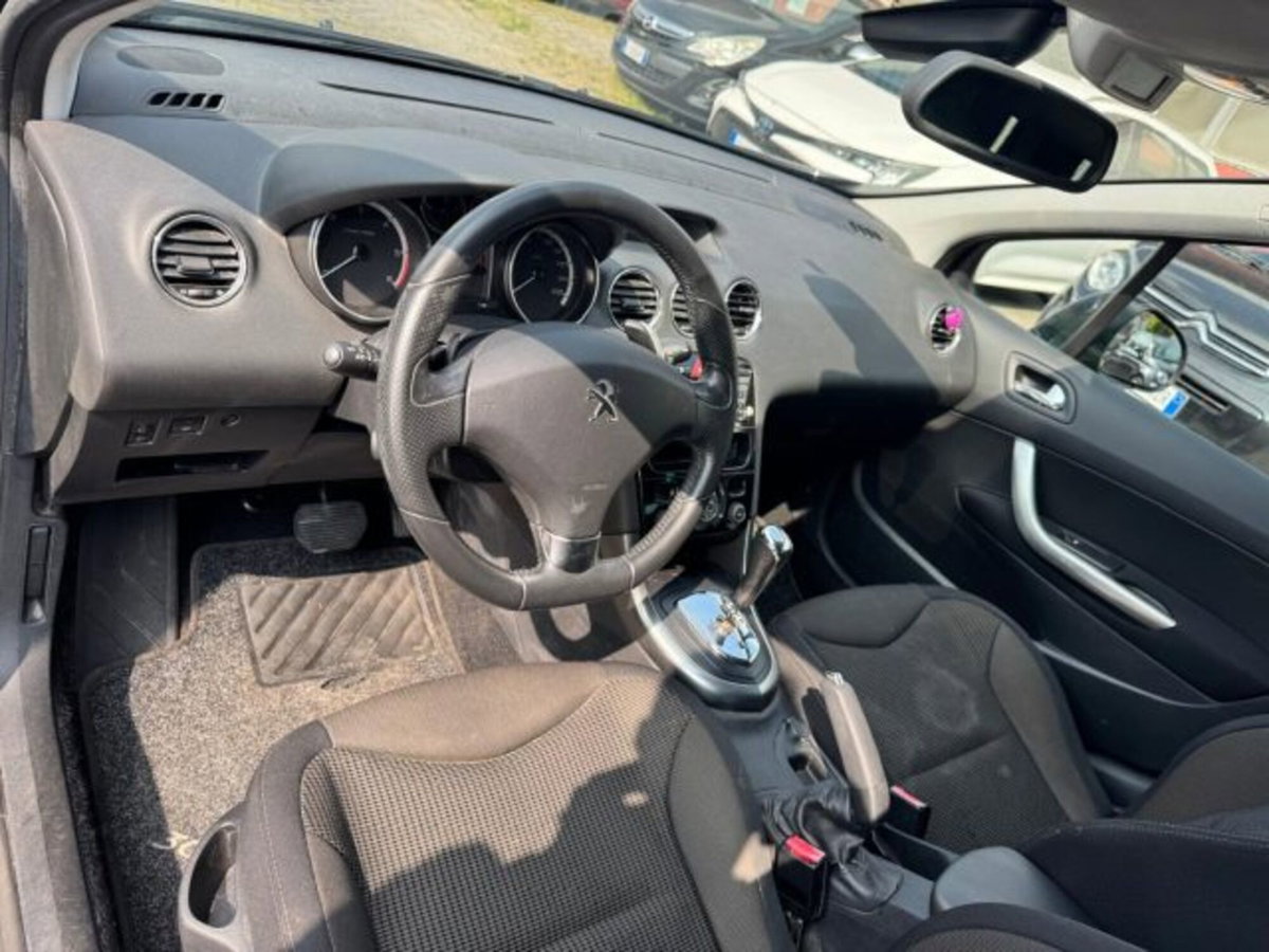 Peugeot 308 SW 1.6 8V e-HDi 115CV Stop&Start Sport (14)
