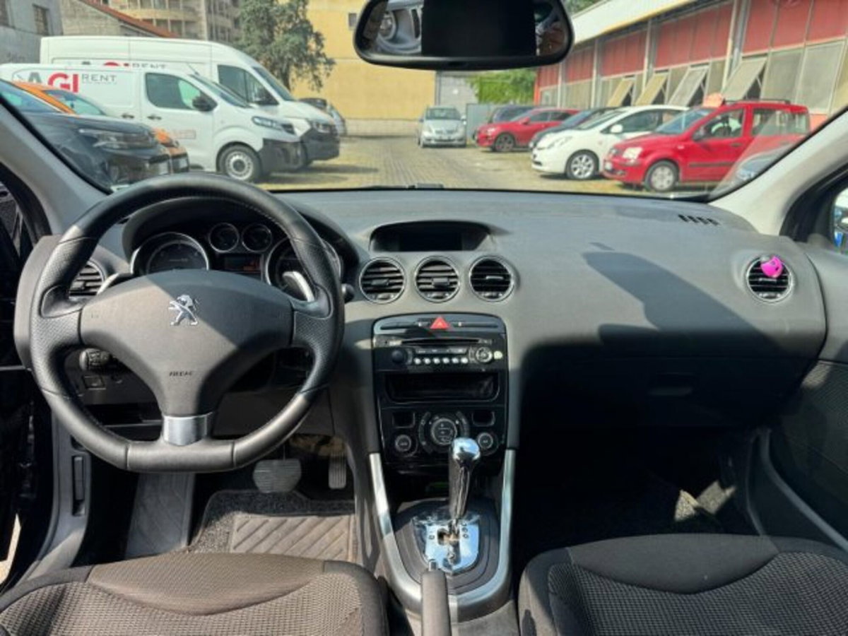 Peugeot 308 SW 1.6 8V e-HDi 115CV Stop&Start Sport (9)