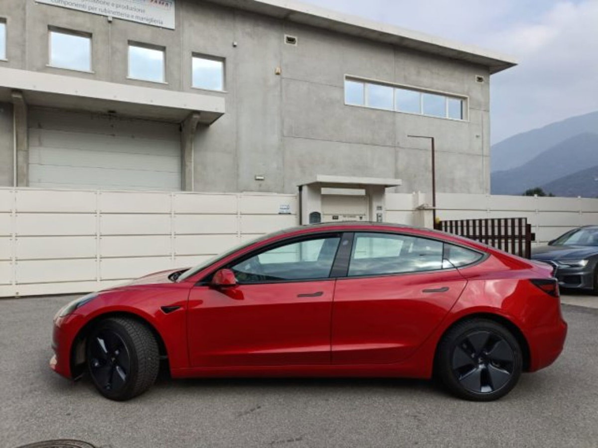 Tesla Model 3 Model 3 Long Range Dual Motor AWD (2)