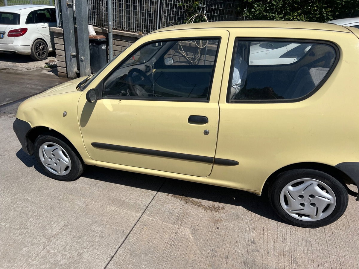 Fiat 600 1.1 Class (4)