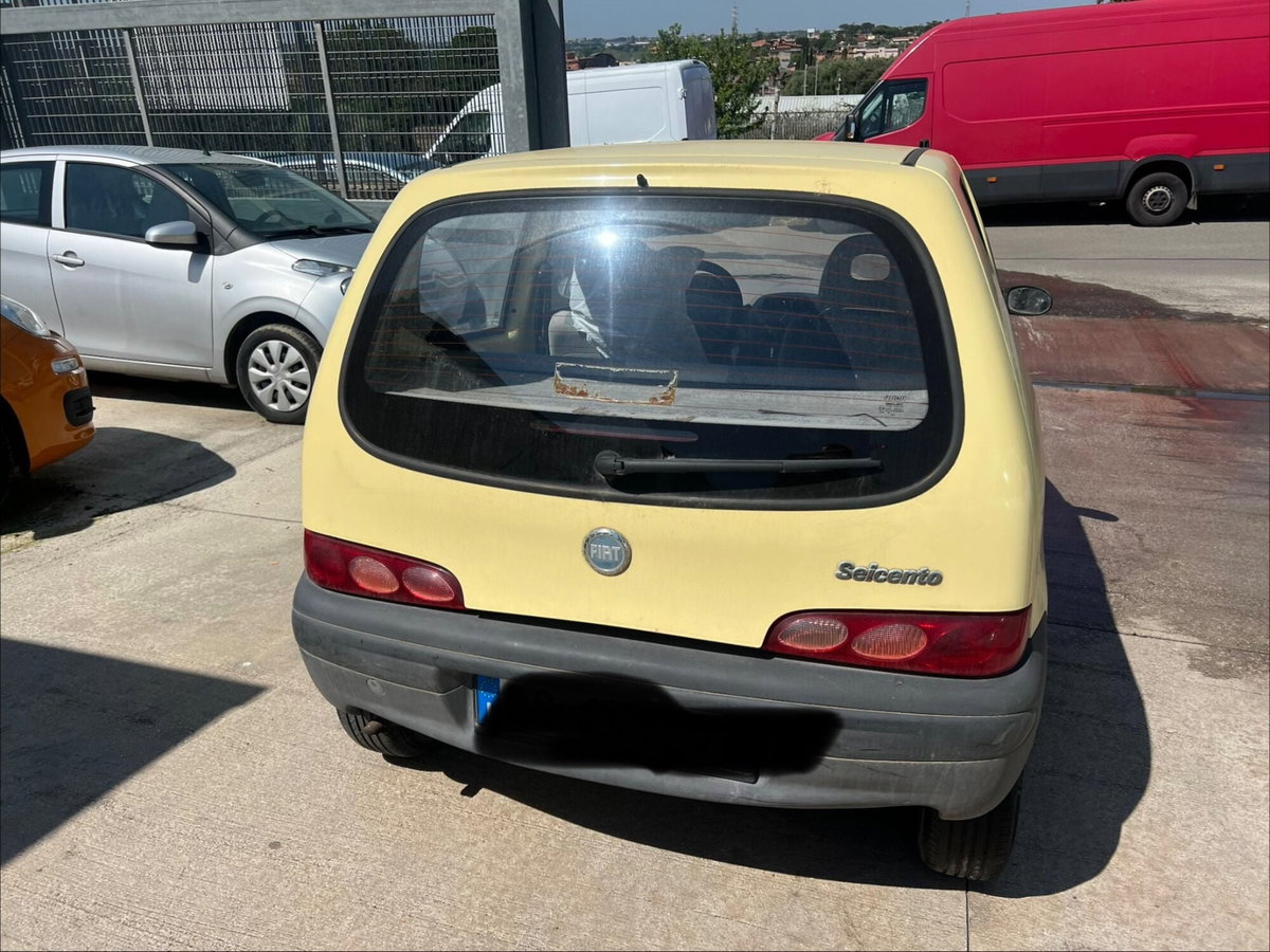 Fiat 600 1.1 Class (7)