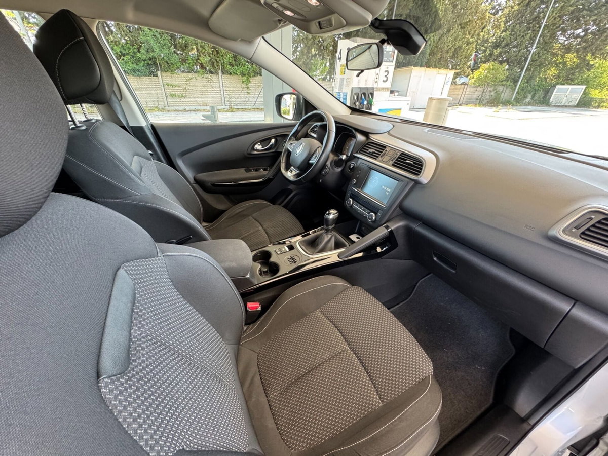 Renault Kadjar 8V 110CV Energy Zen (17)