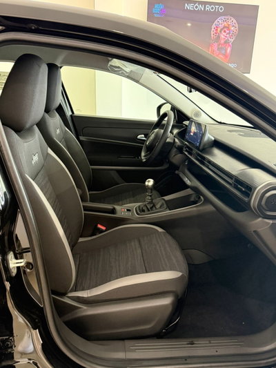 Jeep Avenger 1.2 turbo Summit fwd 100cv (7)