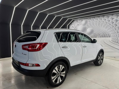 Kia Sportage 1.7 CRDI 2WD Active (4)