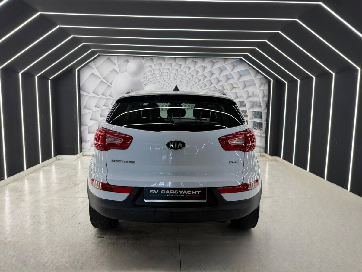 Kia Sportage 1.7 CRDI 2WD Active (6)