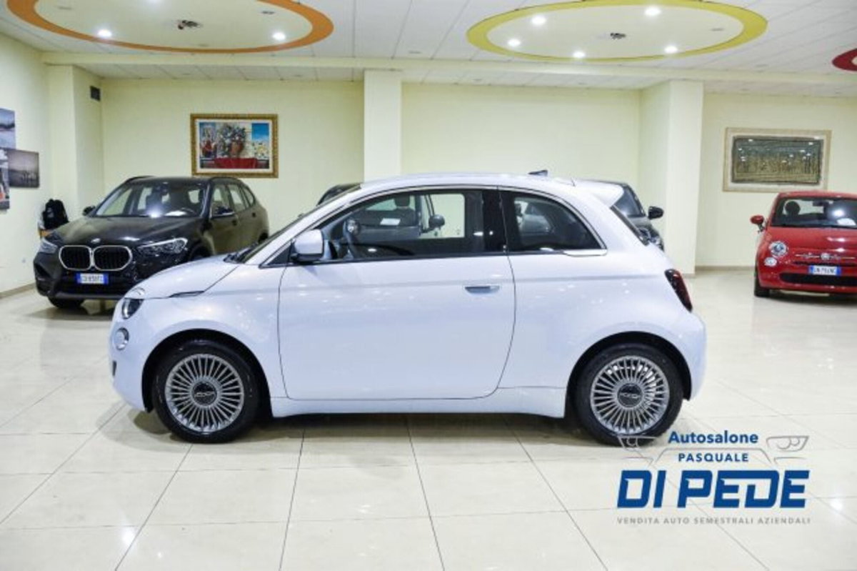 Fiat 500 Cabrio 42 kWh (7)