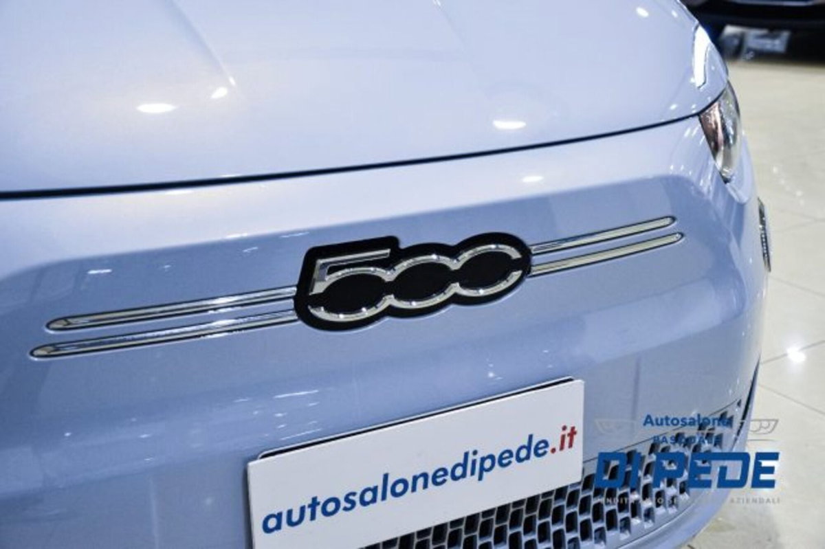 Fiat 500 Cabrio 42 kWh (8)