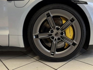 Porsche Taycan Turbo S (14)