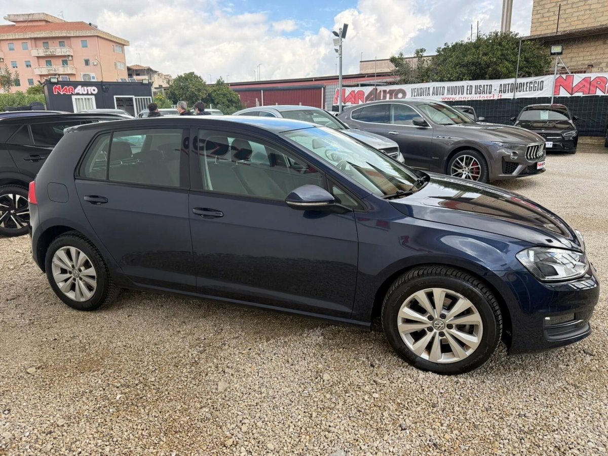 Volkswagen Golf 1.6 TDI DPF 5p. Comfortline (5)