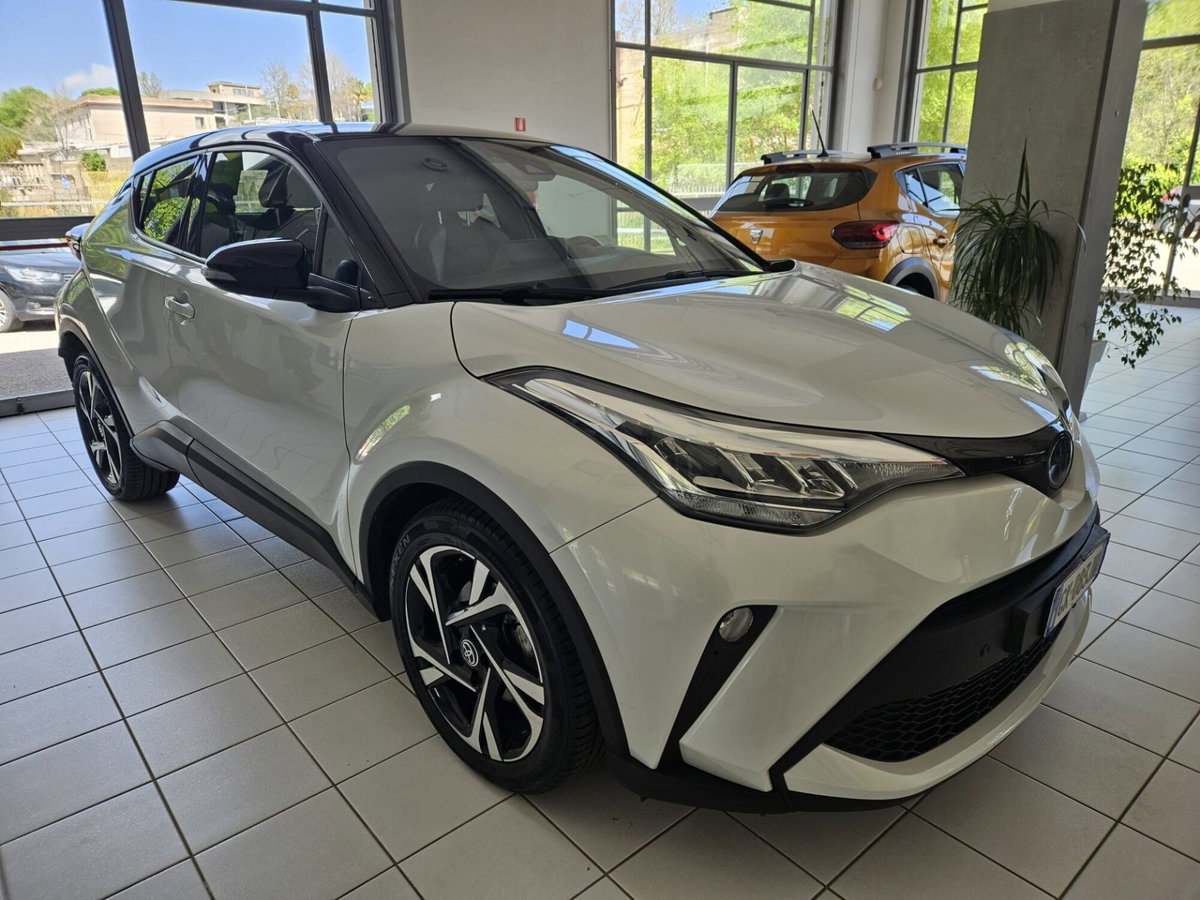 Toyota Toyota C-HR 1.8 Hybrid E-CVT Trend