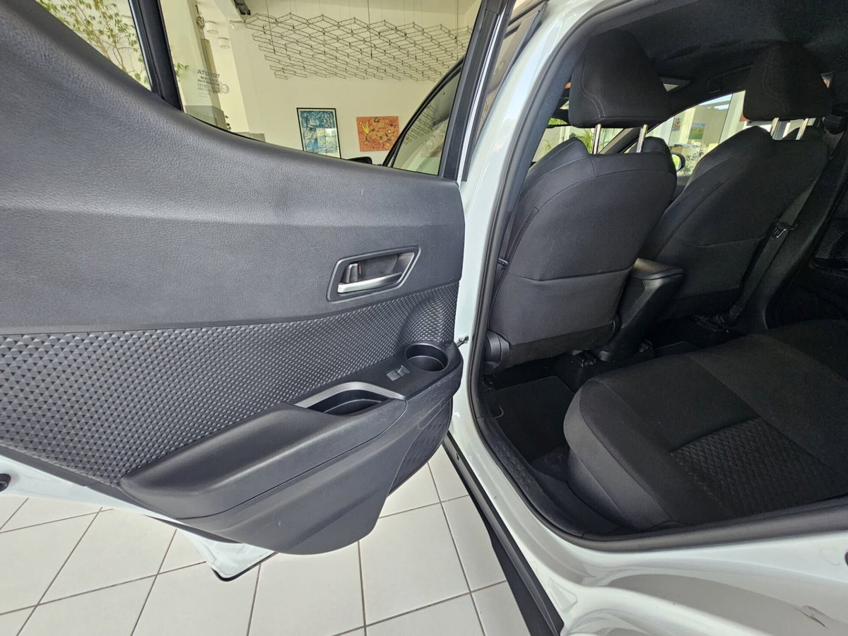 Toyota Toyota C-HR 1.8 Hybrid E-CVT Trend (20)