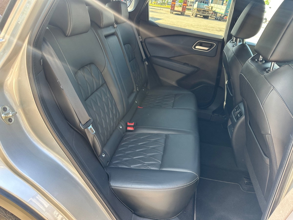 Nissan Qashqai 1.3 mhev Acenta 2wd 158cv xtronic (13)