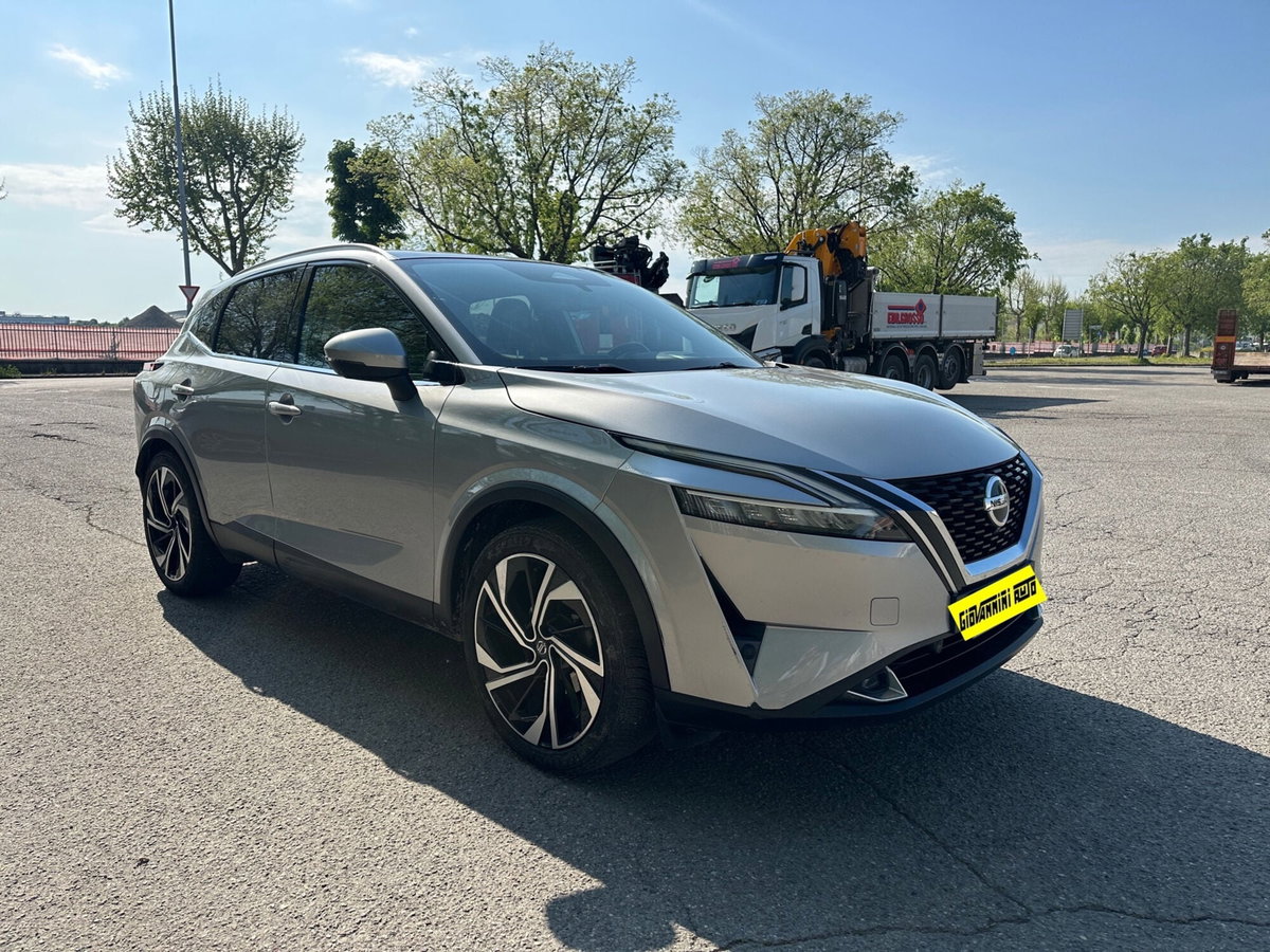 Nissan Qashqai 1.3 mhev Acenta 2wd 158cv xtronic (2)