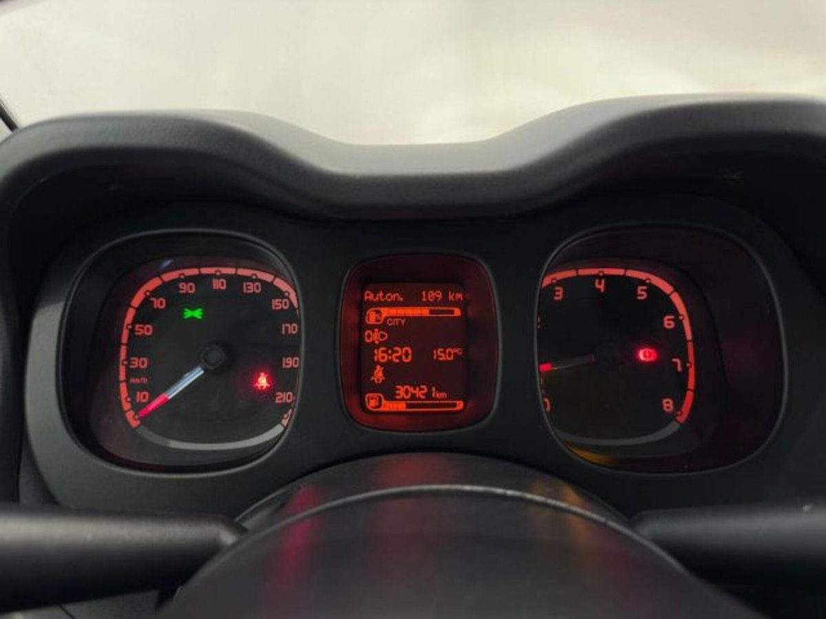 Fiat Panda 1.0 firefly hybrid s&s 70cv 5p.ti (9)