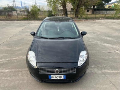 Fiat Grande Punto 1.4 Starjet 16V 3 porte Emotion (2)