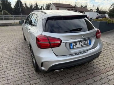 Mercedes-Benz GLA SUV 220 d Automatic 4Matic Premium (6)