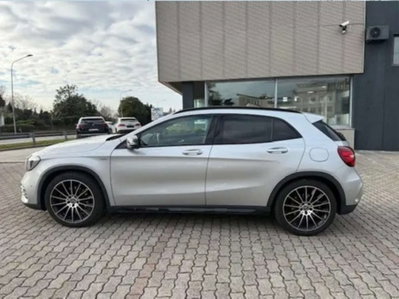 Mercedes-Benz GLA SUV 220 d Automatic 4Matic Premium (7)
