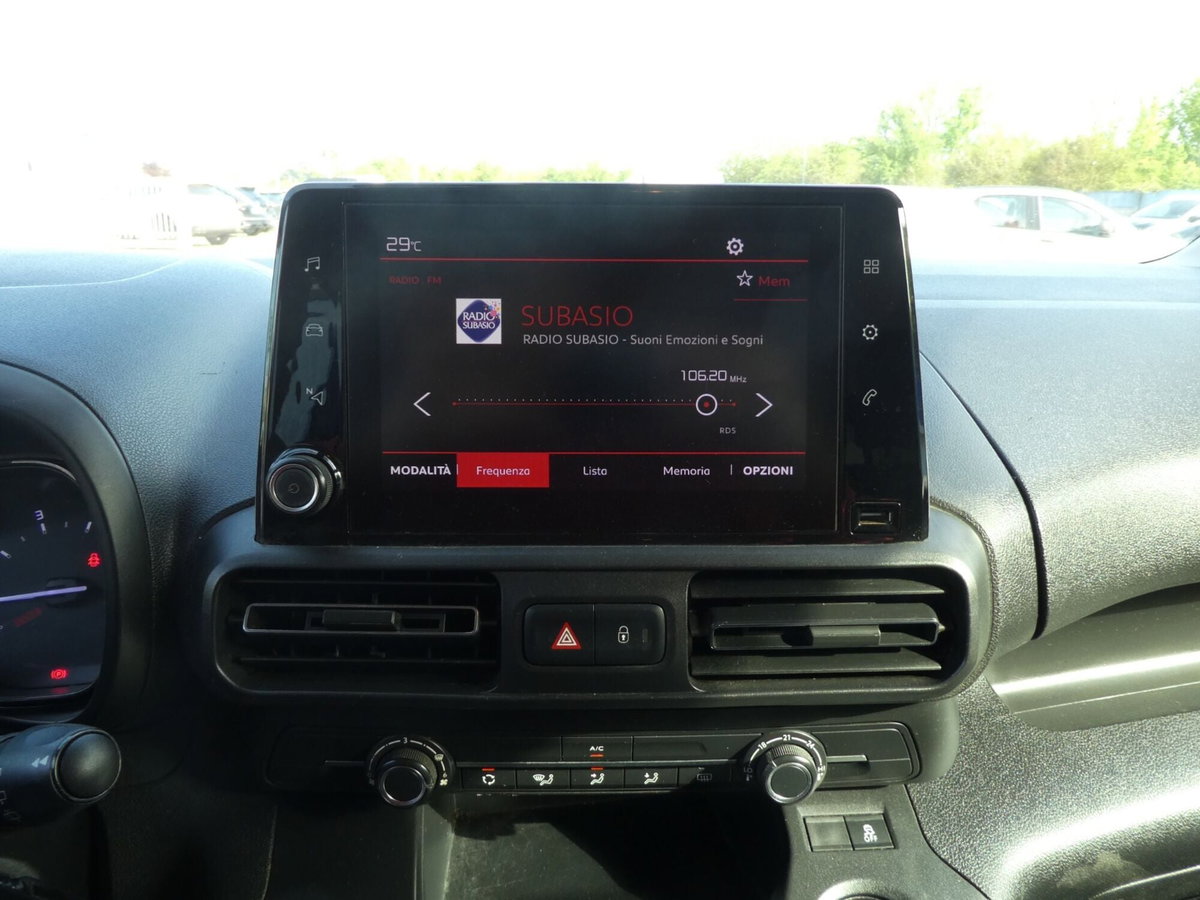 Citroen Berlingo BlueHDi 100 M Feel (12)