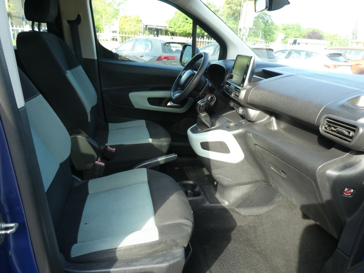 Citroen Berlingo BlueHDi 100 M Feel (20)