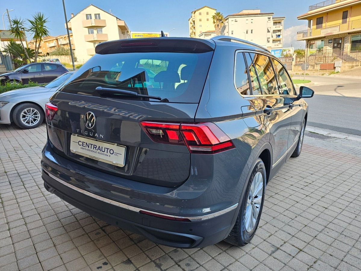 Volkswagen Tiguan 2.0 TDI 150 CV SCR DSG 4MOTION Life (4)