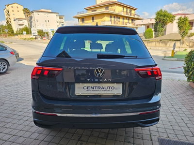 Volkswagen Tiguan 2.0 TDI 150 CV SCR DSG 4MOTION Life (5)