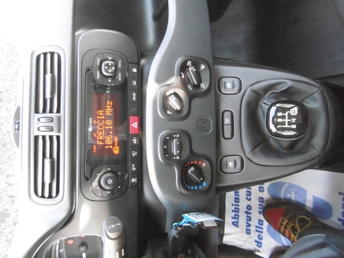Fiat Panda 0.9 TwinAir Turbo Natural Power Lounge (12)