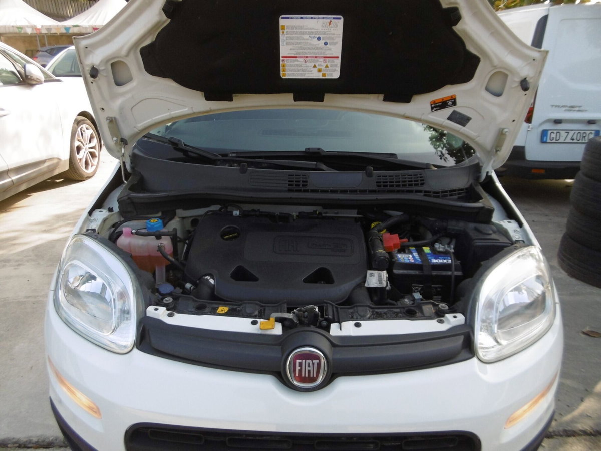 Fiat Panda 0.9 TwinAir Turbo Natural Power Lounge (18)
