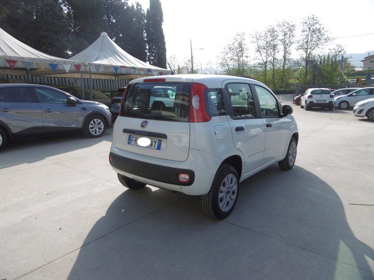 Fiat Panda 0.9 TwinAir Turbo Natural Power Lounge (5)
