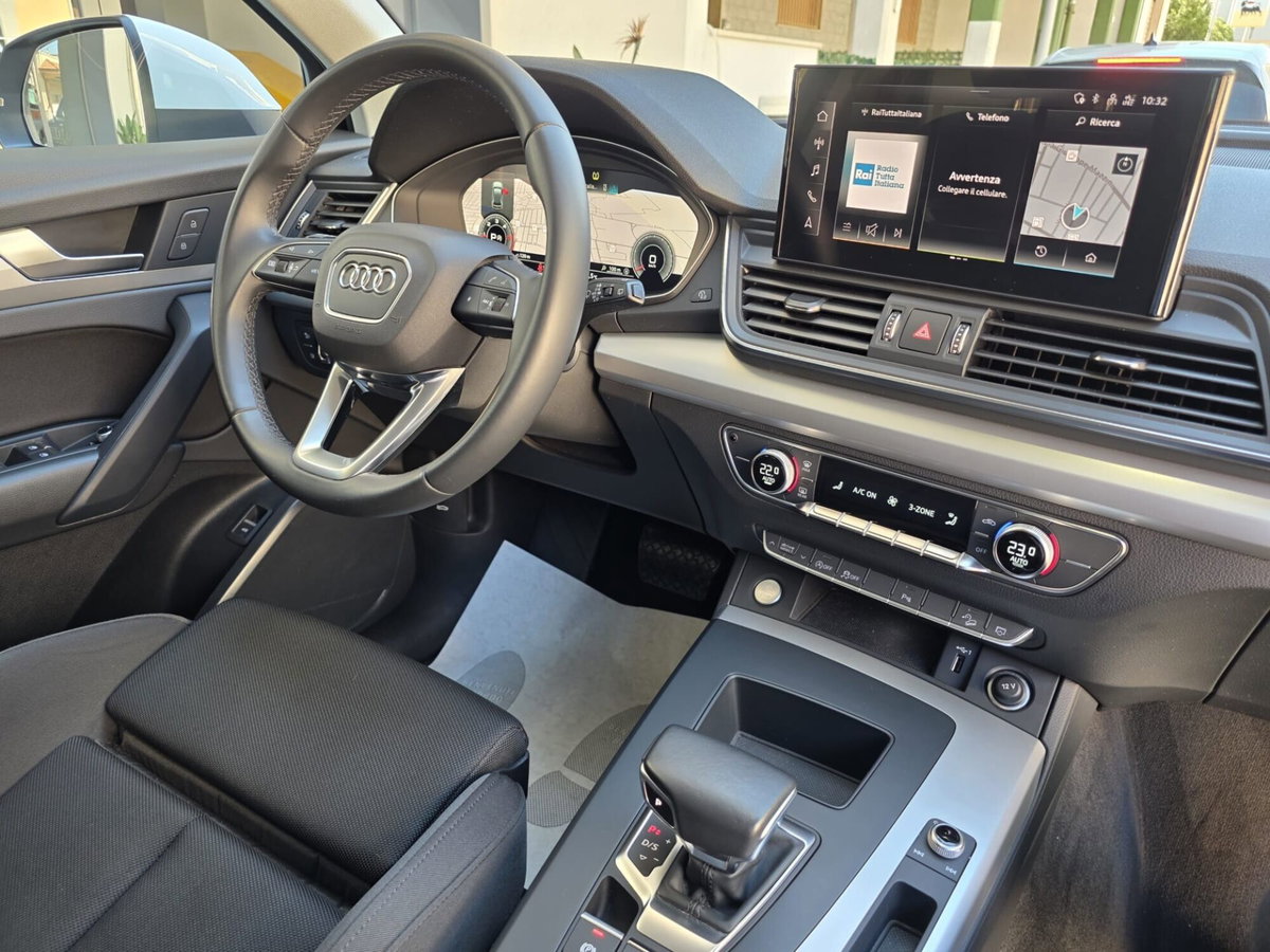 Audi Q5 40 TDI 204 CV quattro S tronic (11)