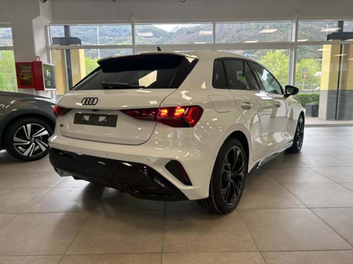Audi A3 Sportback 35 TFSI S tronic S line edition (5)
