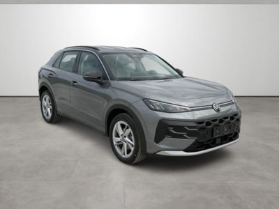 Volkswagen T-Roc 1.5 etsi Life 115cv dsg (3)