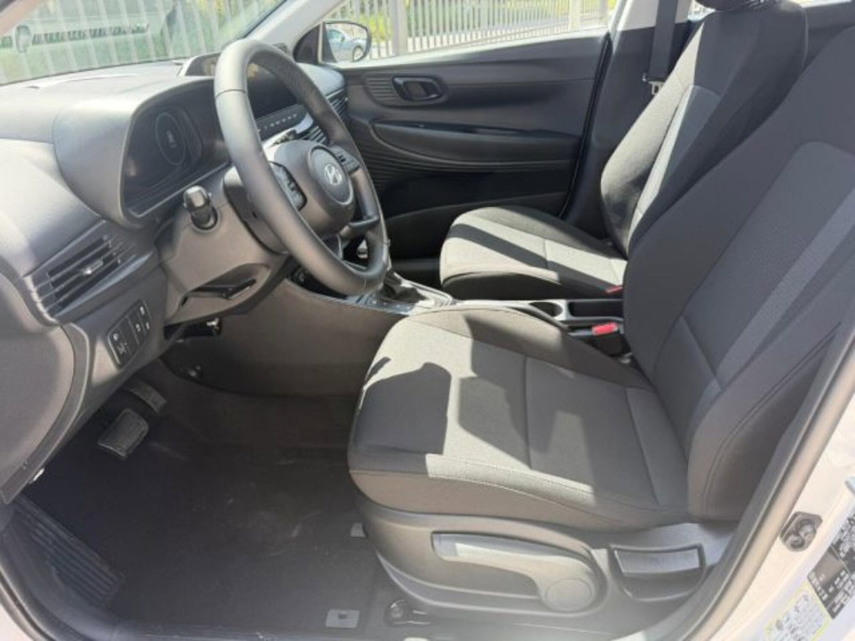 Hyundai i20 1.0 t-gdi Connectline 90cv dct (12)