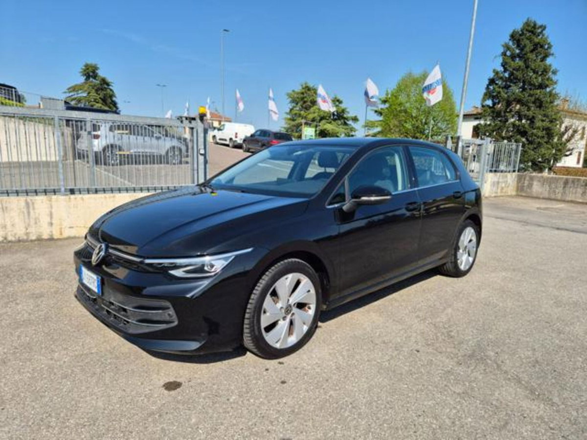 Volkswagen Golf 2.0 TDI 150 CV DSG SCR Style (2)