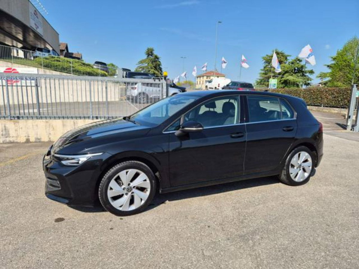 Volkswagen Golf 2.0 TDI 150 CV DSG SCR Style (3)