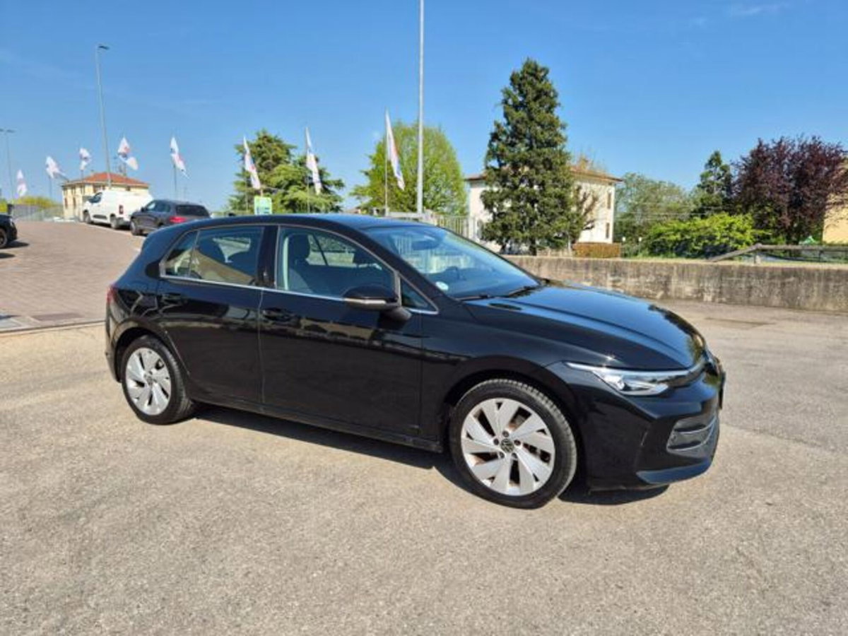 Volkswagen Golf 2.0 TDI 150 CV DSG SCR Style (6)