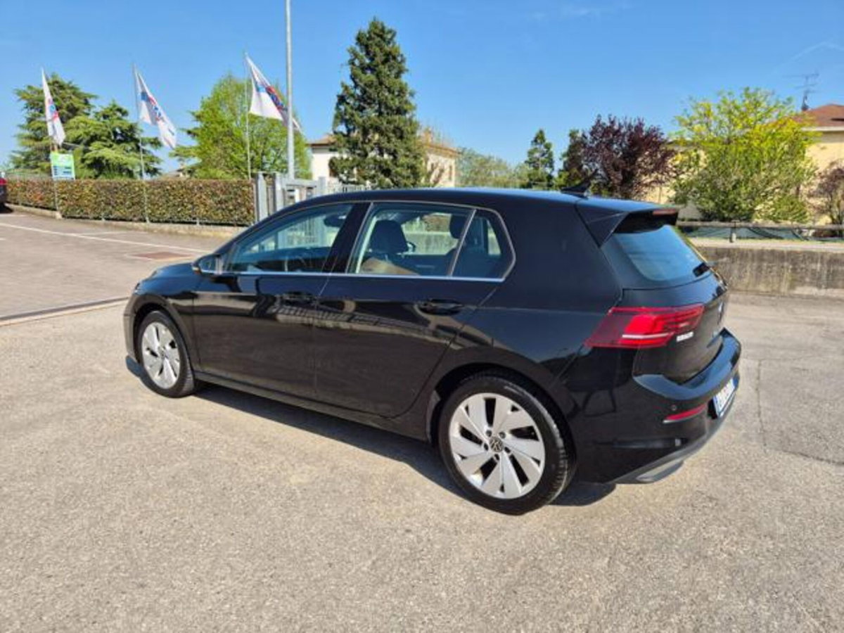 Volkswagen Golf 2.0 TDI 150 CV DSG SCR Style (8)