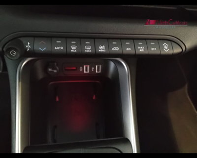 Jeep Avenger 1.2 turbo Summit fwd 100cv (15)
