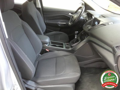 Ford Kuga 1.5 TDCI 120 CV S&S 2WD Plus (13)