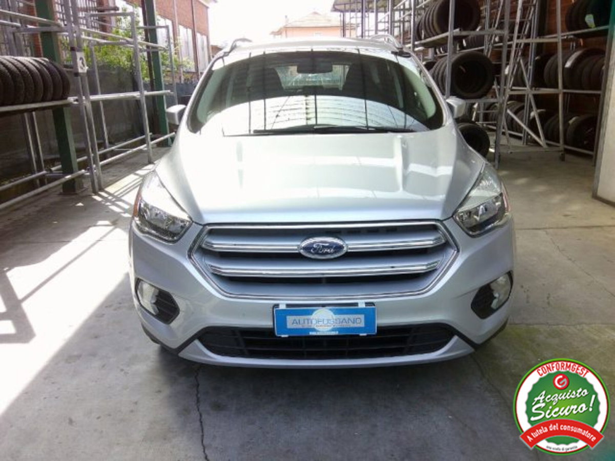 Ford Kuga 1.5 TDCI 120 CV S&S 2WD Plus (8)