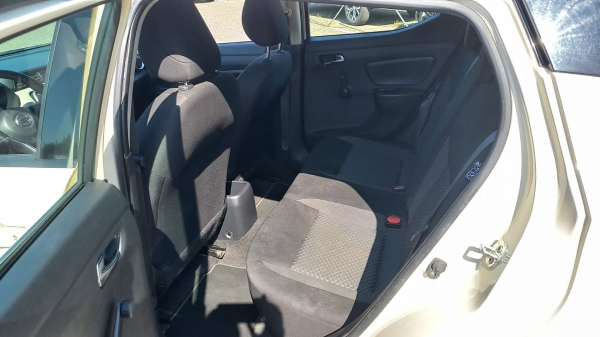 Nissan Micra IG-T 92 GPL 5 porte Eco Visia (6)