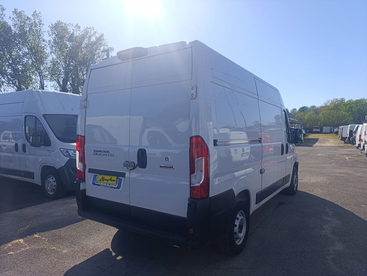 Fiat Ducato Furgone 33 LH2 2.2 mjt3 120cv serie 9 (4)