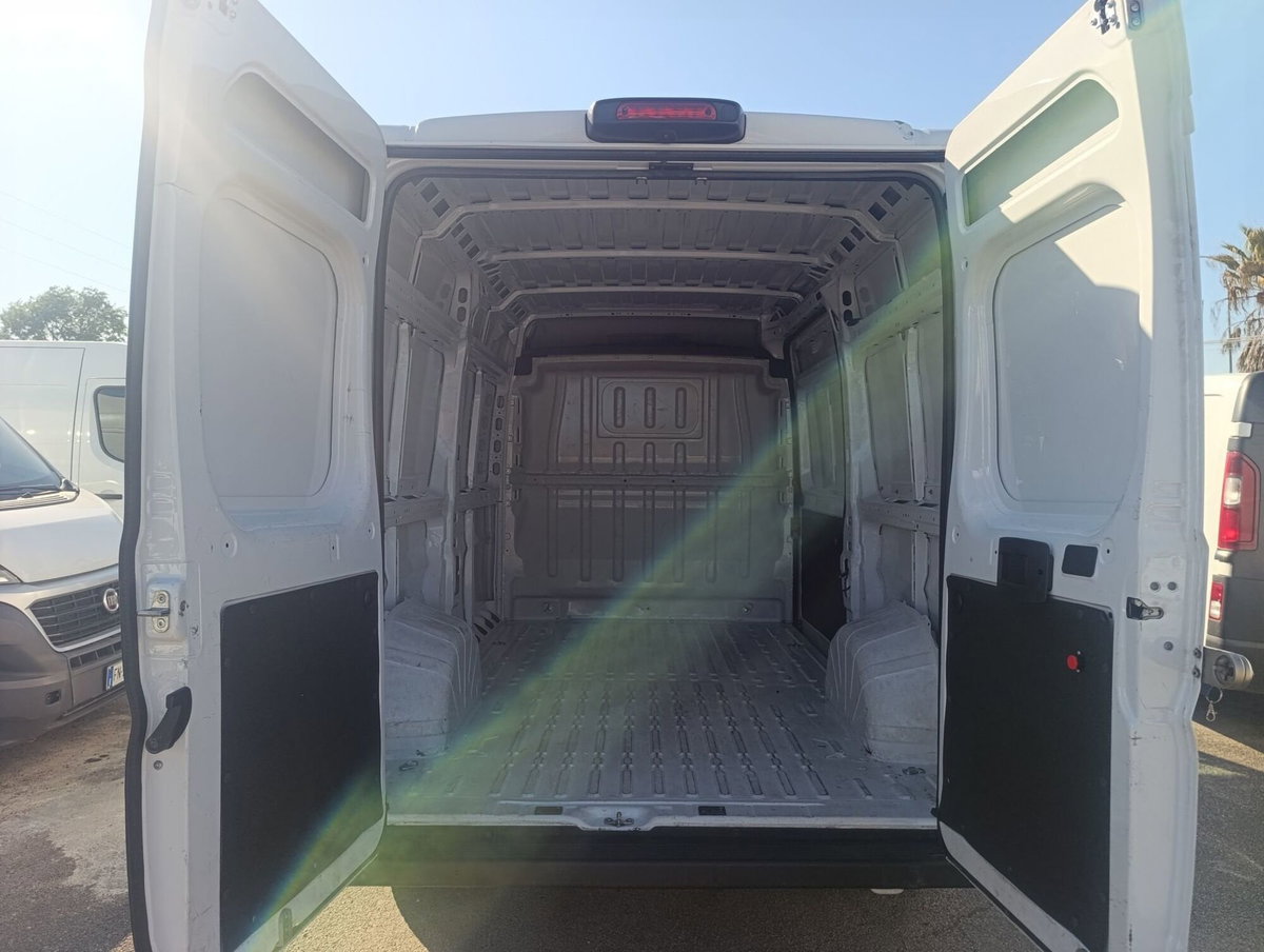 Fiat Ducato Furgone 33 LH2 2.2 mjt3 120cv serie 9 (7)
