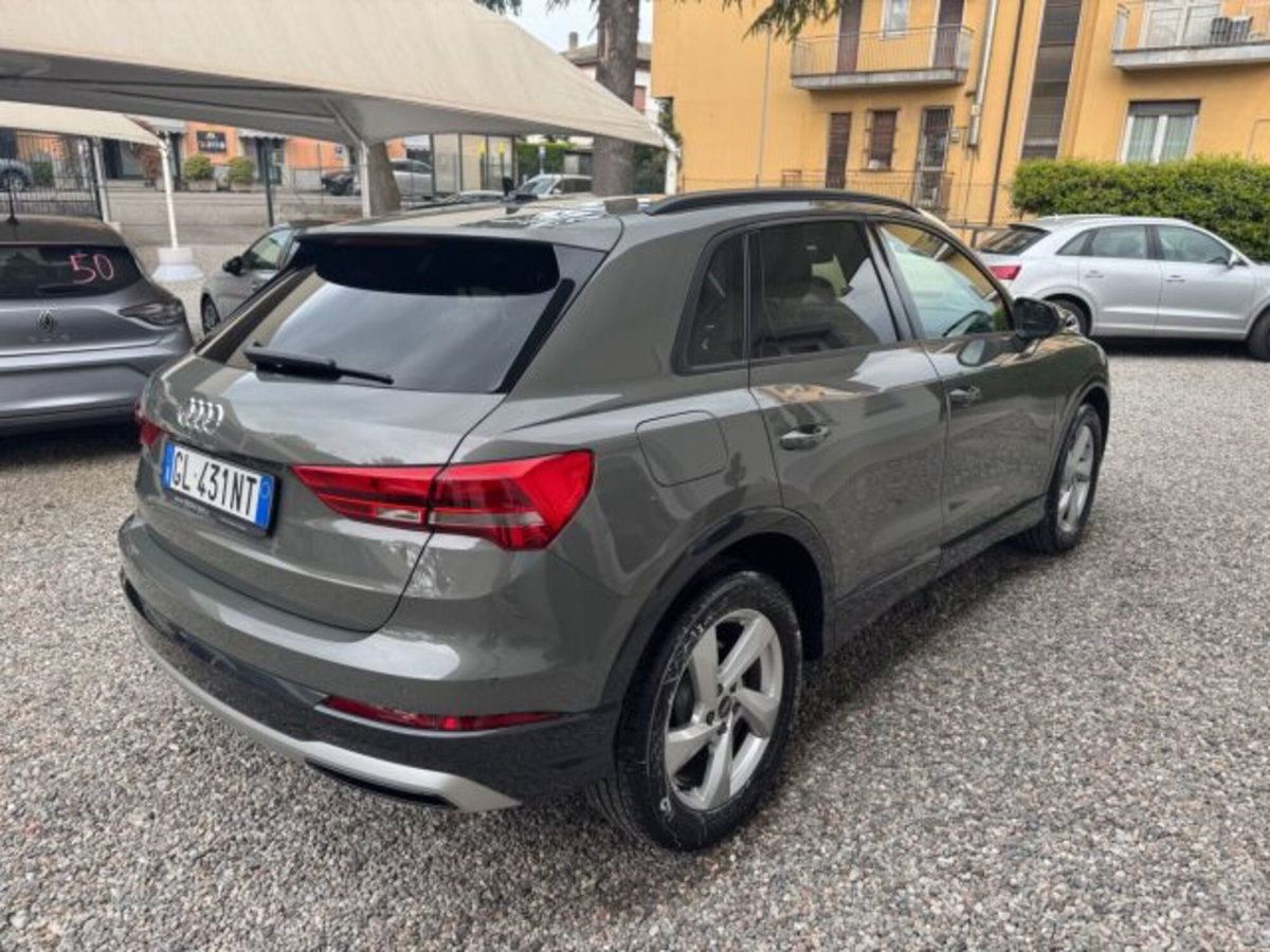 Audi Q3 35 TDI quattro S tronic Business Advanced (6)