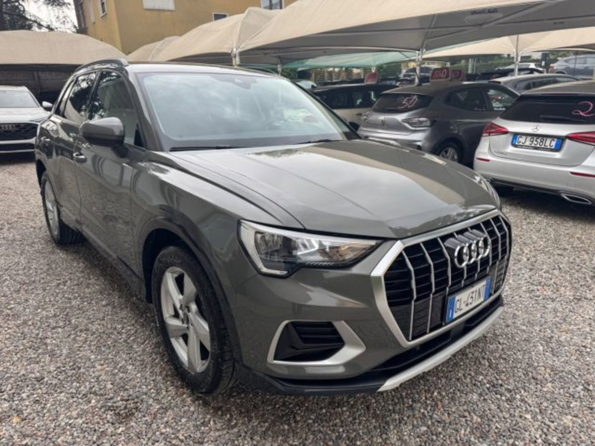 Audi Q3 35 TDI quattro S tronic Business Advanced (8)