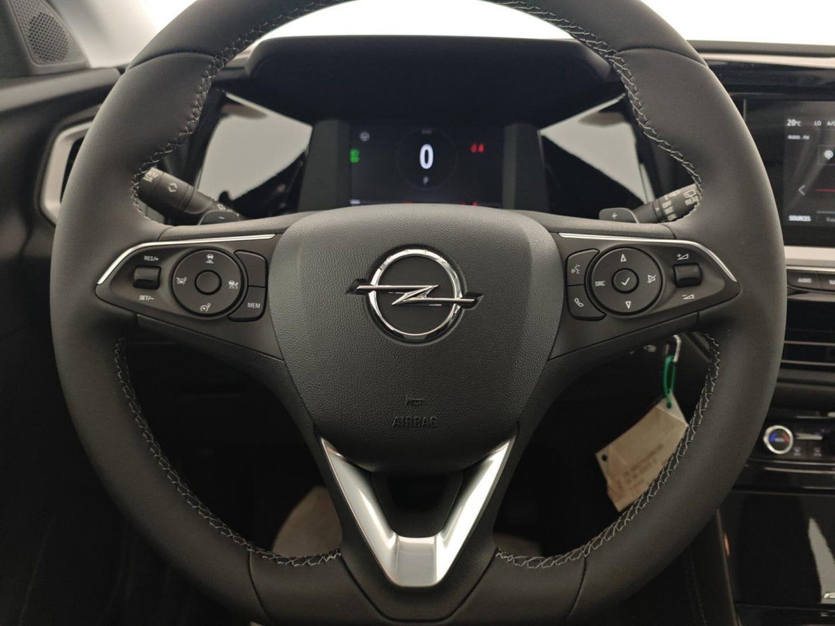 Opel Grandland X 1.5 diesel Ecotec Start&Stop Business Edition (19)